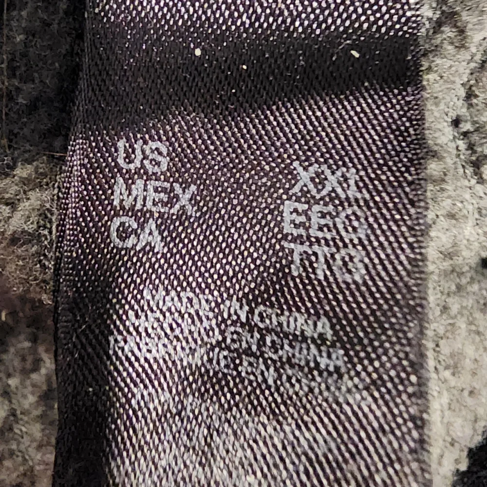 Pullover - Picture 4 of 4